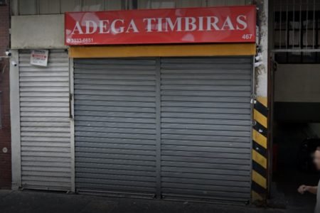 SP: polícia flagra 3 crianças sendo torturadas nuas em loja de bebidas