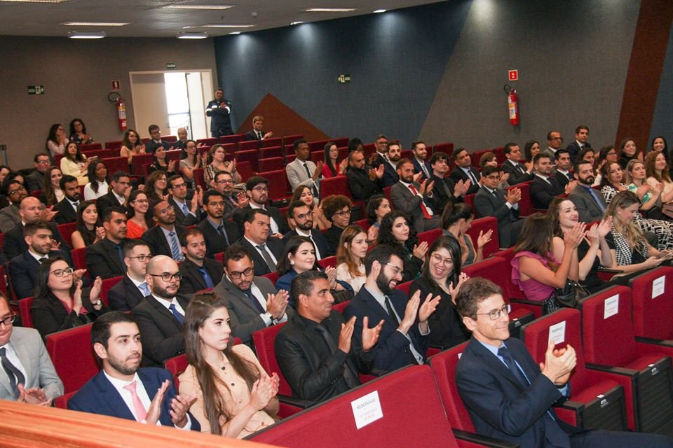 TJDFT dá posse a 86 novos servidores
