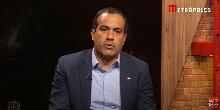 Prefeito de Salvador, Bruno Reis, em entrevista ao Metrópoles
