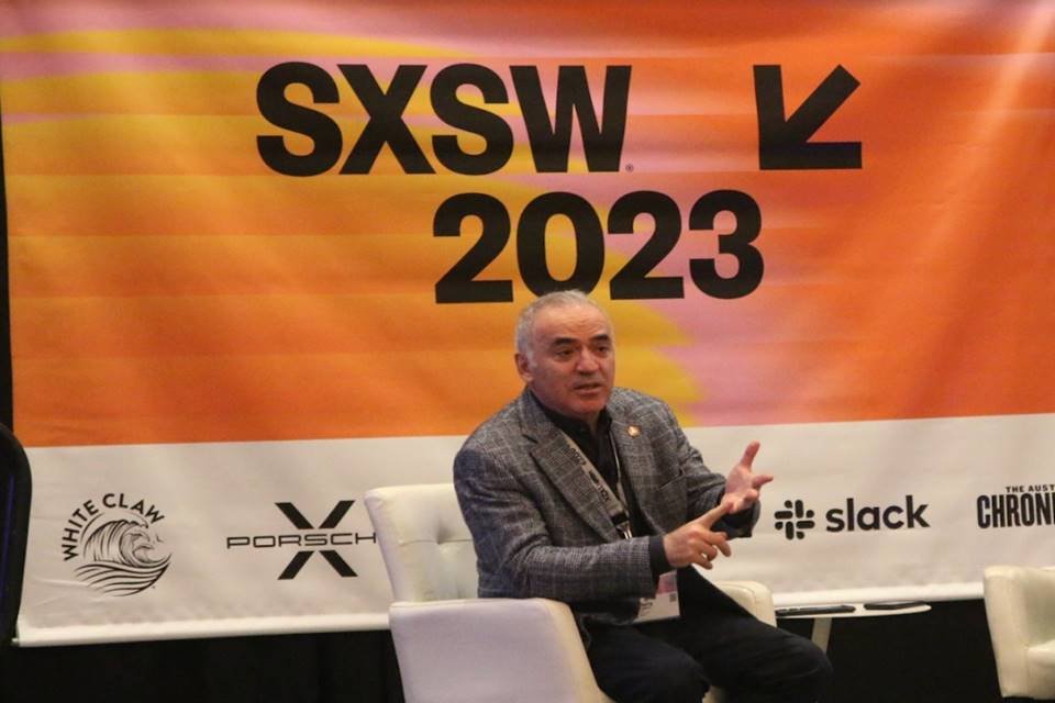 Lenda do xadrez, Kasparov fala de ChatGPT no SxSW: “Medo de máquinas é  exagerado”