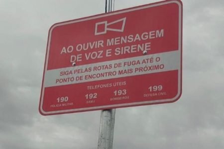 goias placa alerta barragem