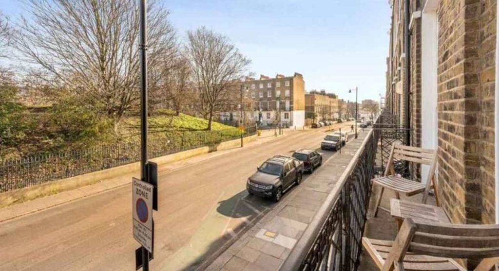 Na foto, uma rua de Londres - Metrópoles
