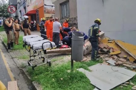 trabalhador-morre-muro-desaba-Curitiba-metropoles