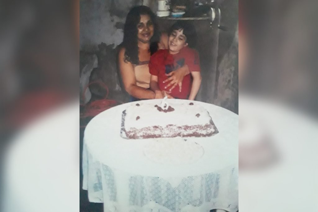 goias menino deficiente abandonado pela mae