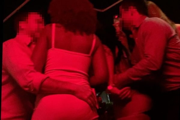 BH ganha clube 'privê' voltado para mulheres com shows de strip-tease de  homens