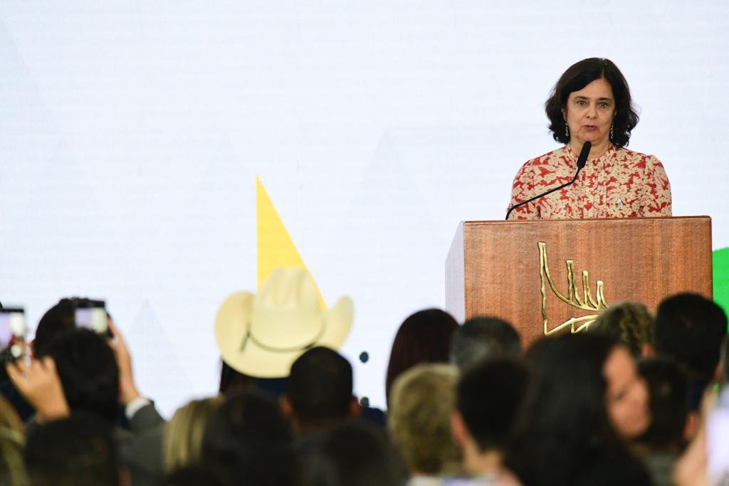 Ministra da Saúde, Nísia Trindade, anunciam a retomada do programa Mais Médicos para o Brasil - metrópoles