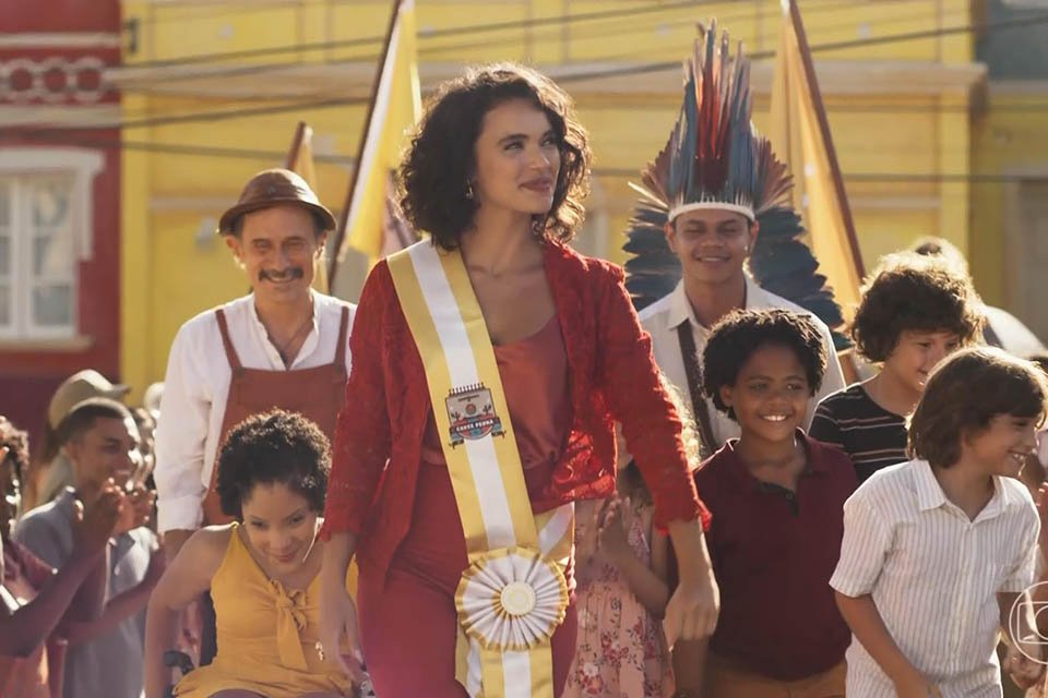 Em Mar do Sertão, Xaviera (Giovana Cordeiro) toma posse como prefeita de Canta Pedra - Metrópoles