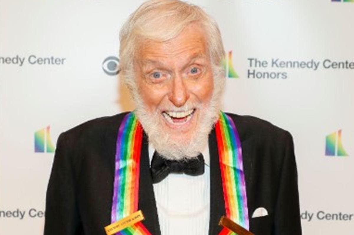 Dick Van Dyke Astro Do Filme Mary Poppins Sofre Acidente Aos 97 Anos