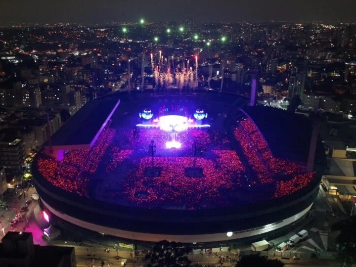 coldplay-em-curitiba-drone-daniel-castellano-metropoles