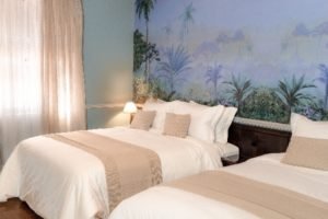 Foto colorida de um quarto do Grande Hotel Termas Araxá - Metrópoles