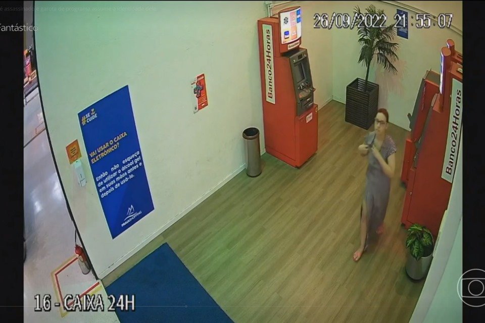Garota de programa mata coronel