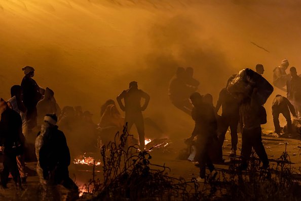 Incêndio em centro de detenção de imigrantes deixa 39 mortos no México