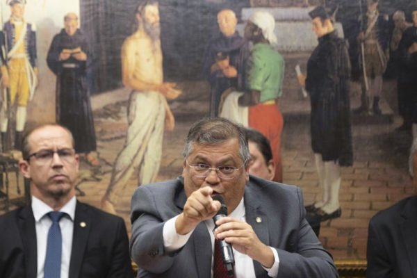 Flávio Dino na CCJ para esclarecer ações pós 8 de janeiro e ida ao Complexo da Maré - Metrópoles