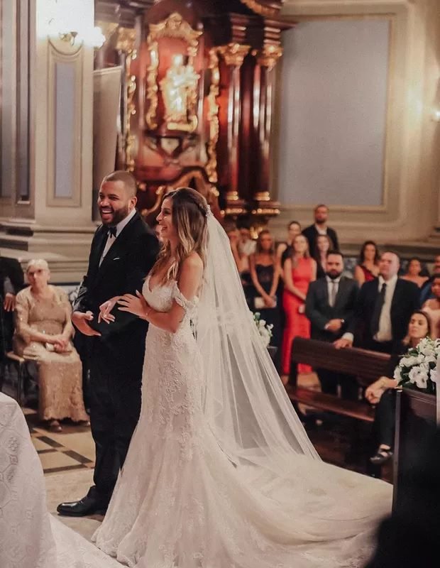Foto colorida do Casamento de Tamy Contro e Projota