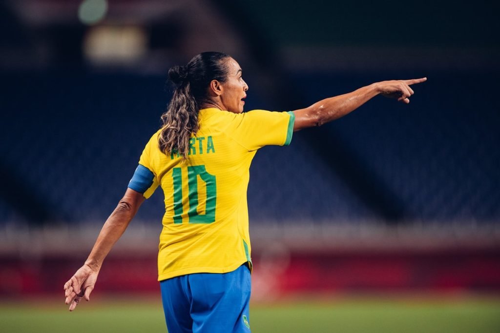 Contra a Jamaica, Marta pode quebrar recorde de Cristiano Ronaldo