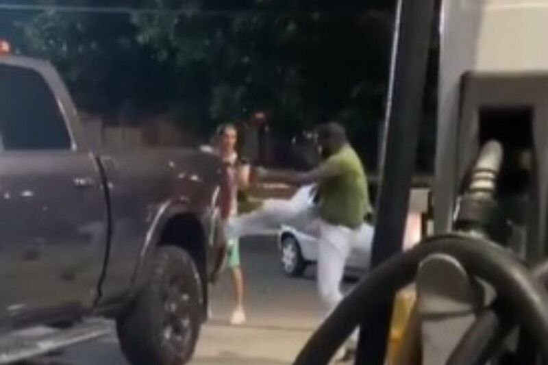 tiro briga de transito posto de gasolina vitoria da conquista bahia - Metrópoles