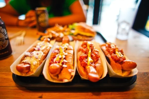 O amado hot dog no Brasil e no mundo