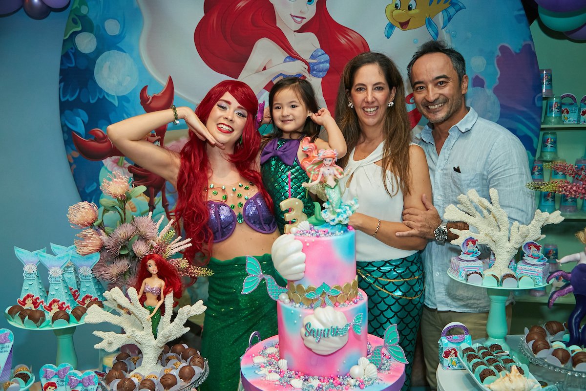 Fantasia Sereia para festa da Ariel infantil e adulto