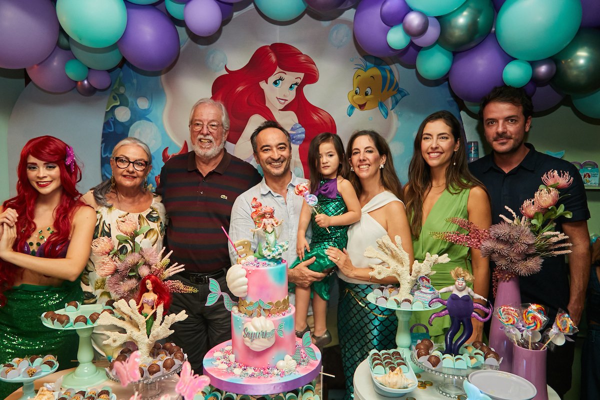 Julia Sayuri celebra 3 anos com festa inspirada na Pequena Sereia