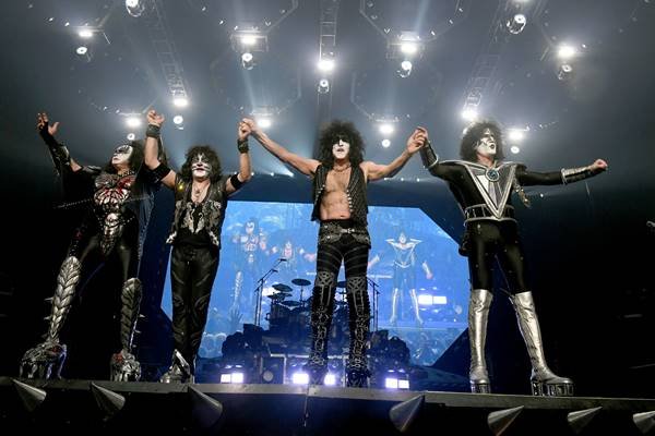 Kiss: veja a trajetória do quarteto que redirecionou a moda com