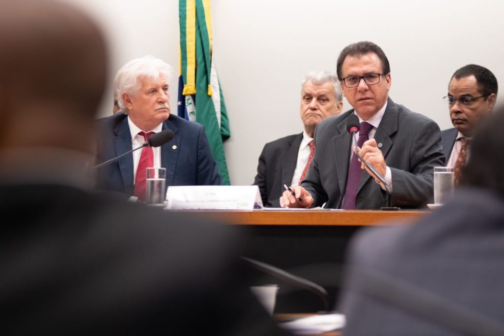 Ministro do Trabalho, Luiz Marinho, participa de audiência na Câmara dos Deputados - Metrópoles