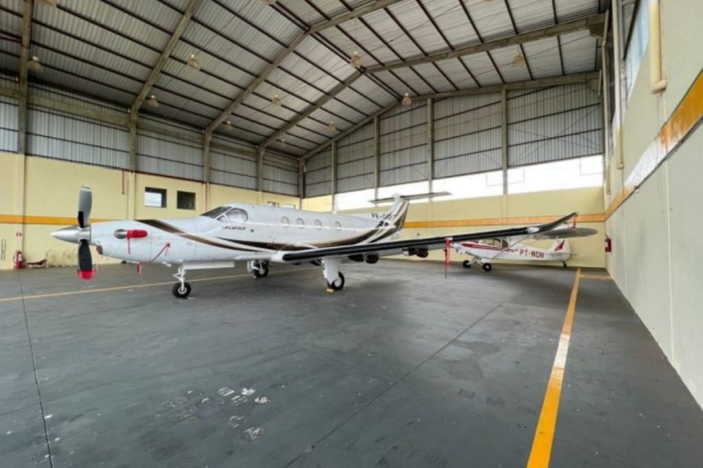 Avião do apóstolo Valdemiro Santiago