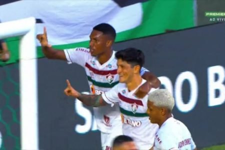 Fluminense estreia no Brasileirão com goleada por 3 x 0 no América-MG | Metrópoles