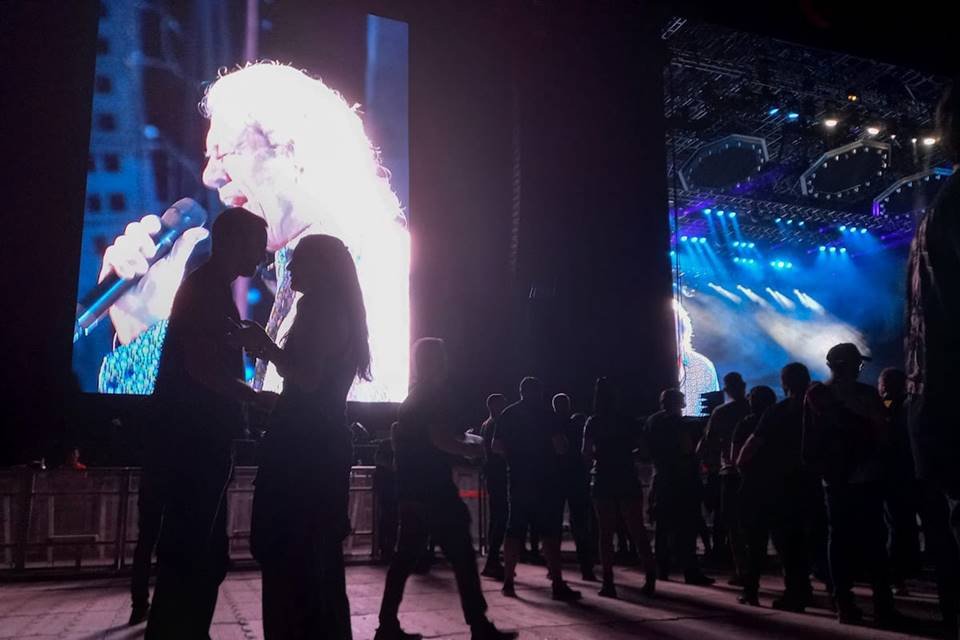 Deep Purple entrega momento romântico no show em Brasília