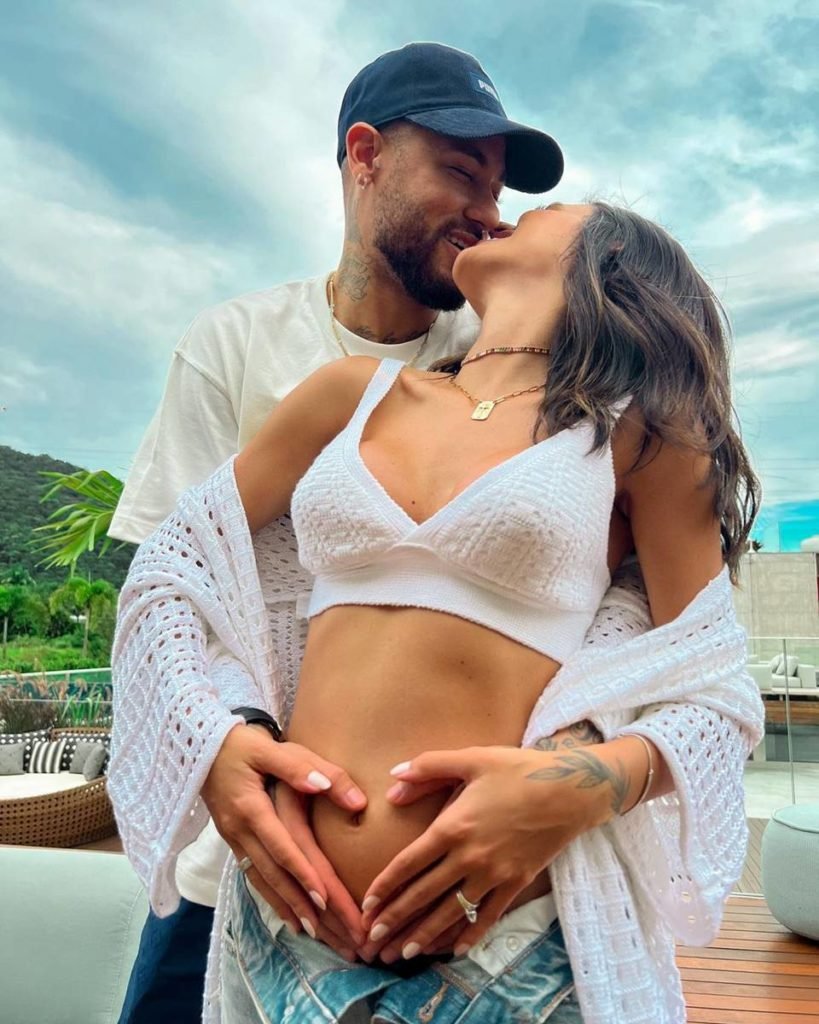 Neymar e Bruna Biancardi farão chá revelação luxuoso. Saiba tudo