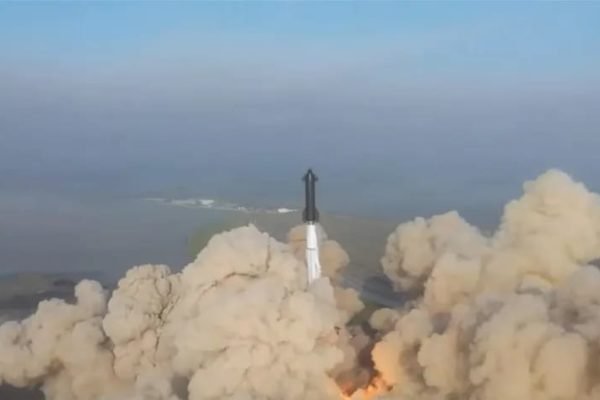 Vídeo: foguete explode na fábrica da SpaceX durante teste