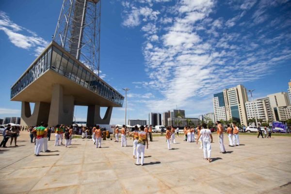 Público curte Aniversário de Brasília na Torre de TV