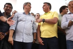 Ex-presidente Jair Bolsonaro e governador de São Paulo, Tarcísio de Freitas - Metrópoles