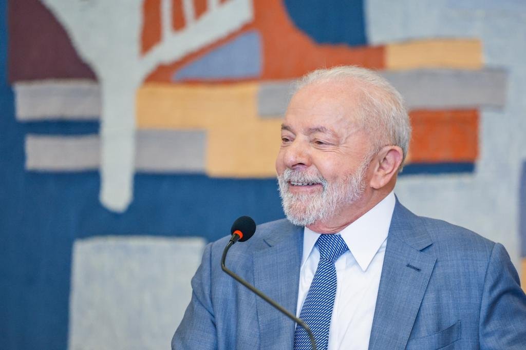 Foto colorida do presidente Lula - Metrópoles