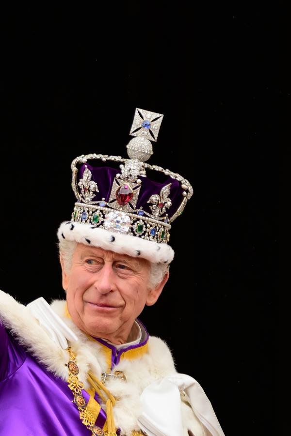 Rei Charles inicia plano para enfrentar exposição de racismo em livro