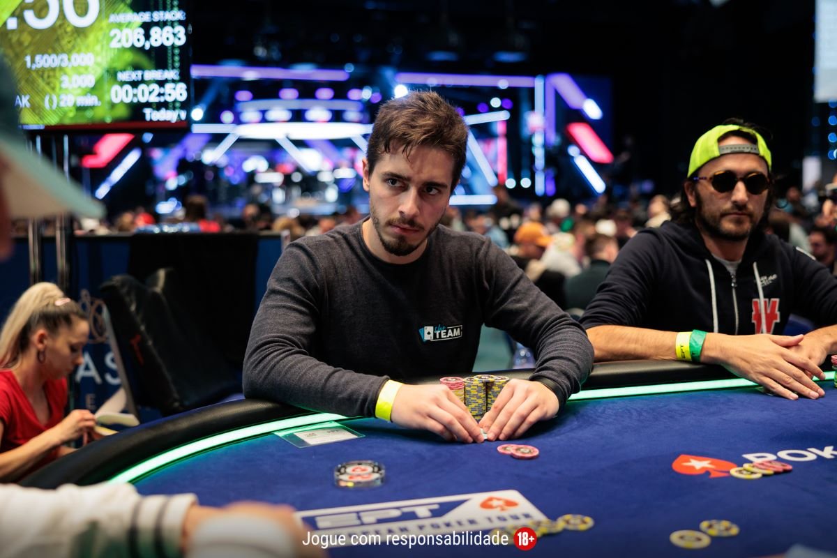 Brasileiro fatura prêmio milionário no circuito europeu de pôquer