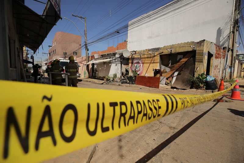Casa incendiada DF