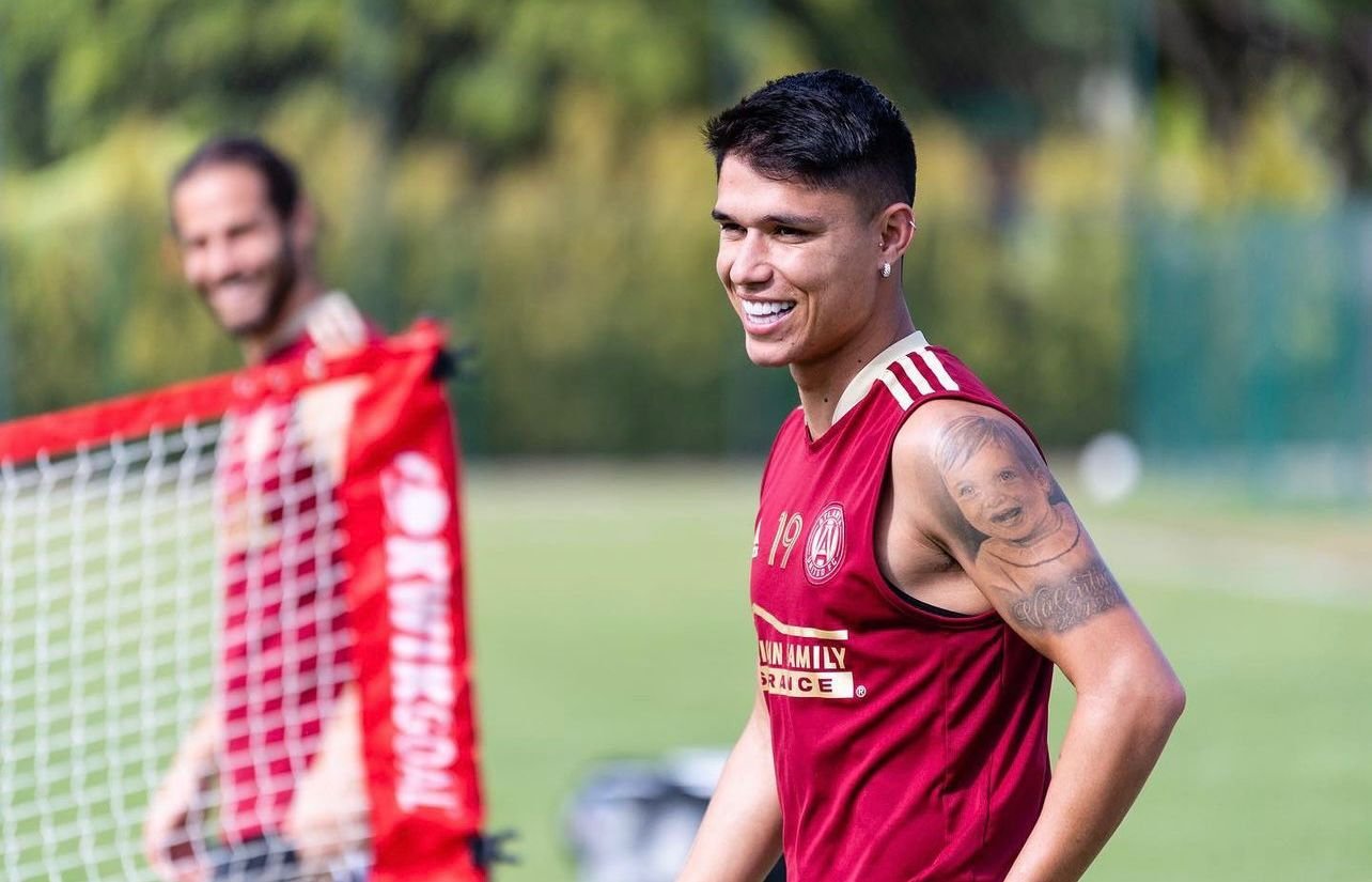 Luiz Araújo treina pela primeira vez como jogador do Flamengo