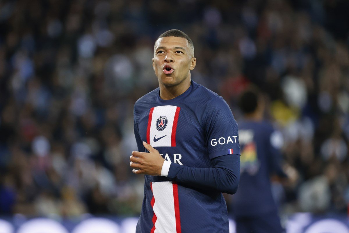 PSG encosta Mbappé. Uma guerra séria e que envolve muitos milhões