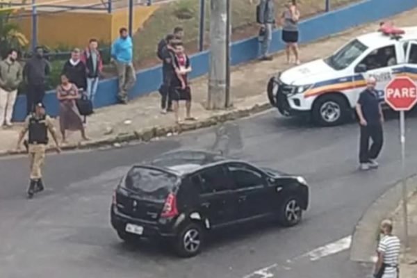 Homem é Morto A Tiros Em Frente A Escola De Belo Horizonte Veja Vídeo Metrópoles