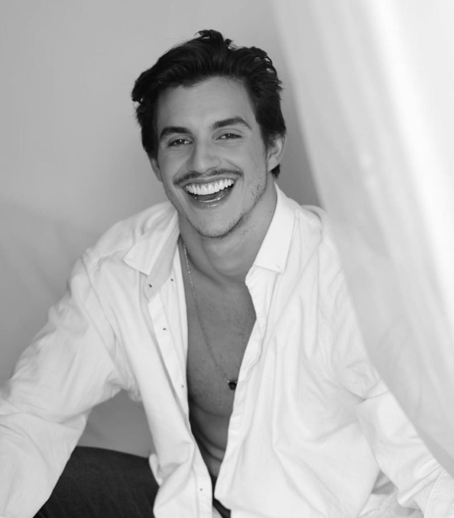 Manoel é ex-BBB