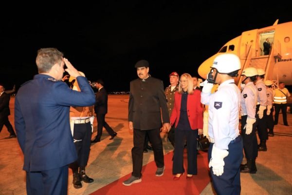 O presidente da Venezuela, Nicolás Maduro, chega a Brasília para encontro com Luiz Inácio Lula da Silva