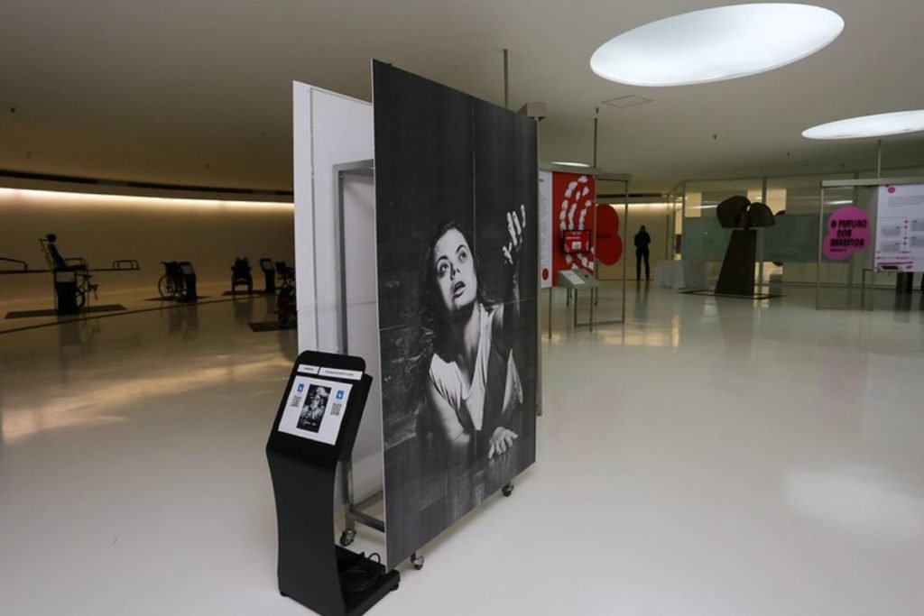 Museu da Inclusão recebe exposição sobre síndrome de Down