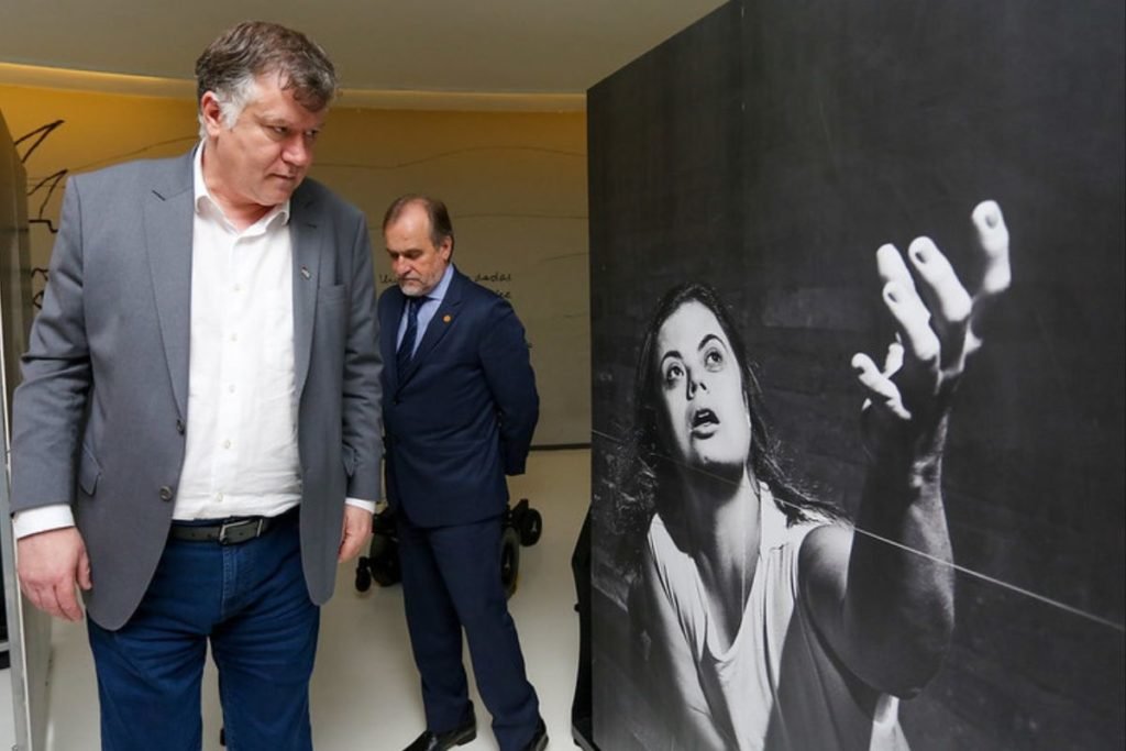 Museu da Inclusão recebe exposição sobre síndrome de Down