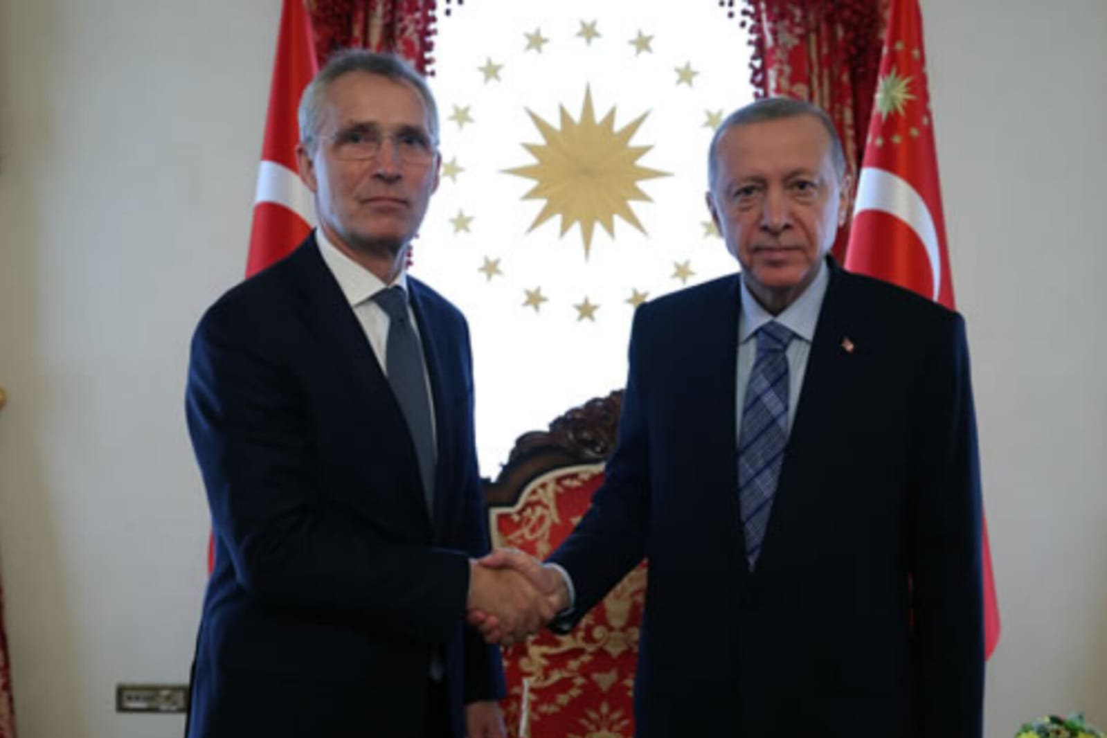 Otan pede que Turquia retire veto à candidatura da Suécia