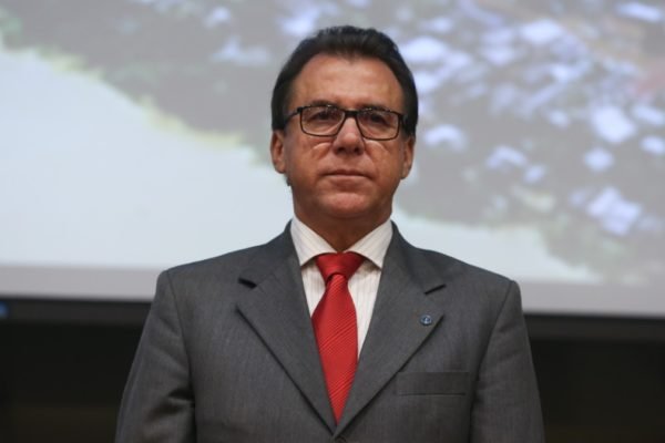 O ministro do Trabalho, Luiz Marinho, durante cerimônia pública