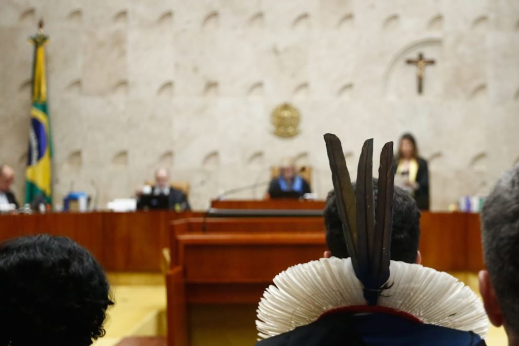 O STF permitiu a presença de 50 indígenas no plenário da corte