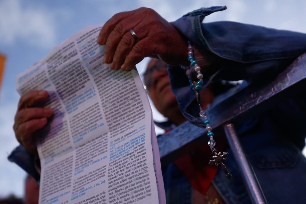 Fiéis de diversas regiões do Distrito Federal foram à Esplanada dos Ministérios na manhã desta quinta-feira (8/6) para celebrar o Corpus Christi