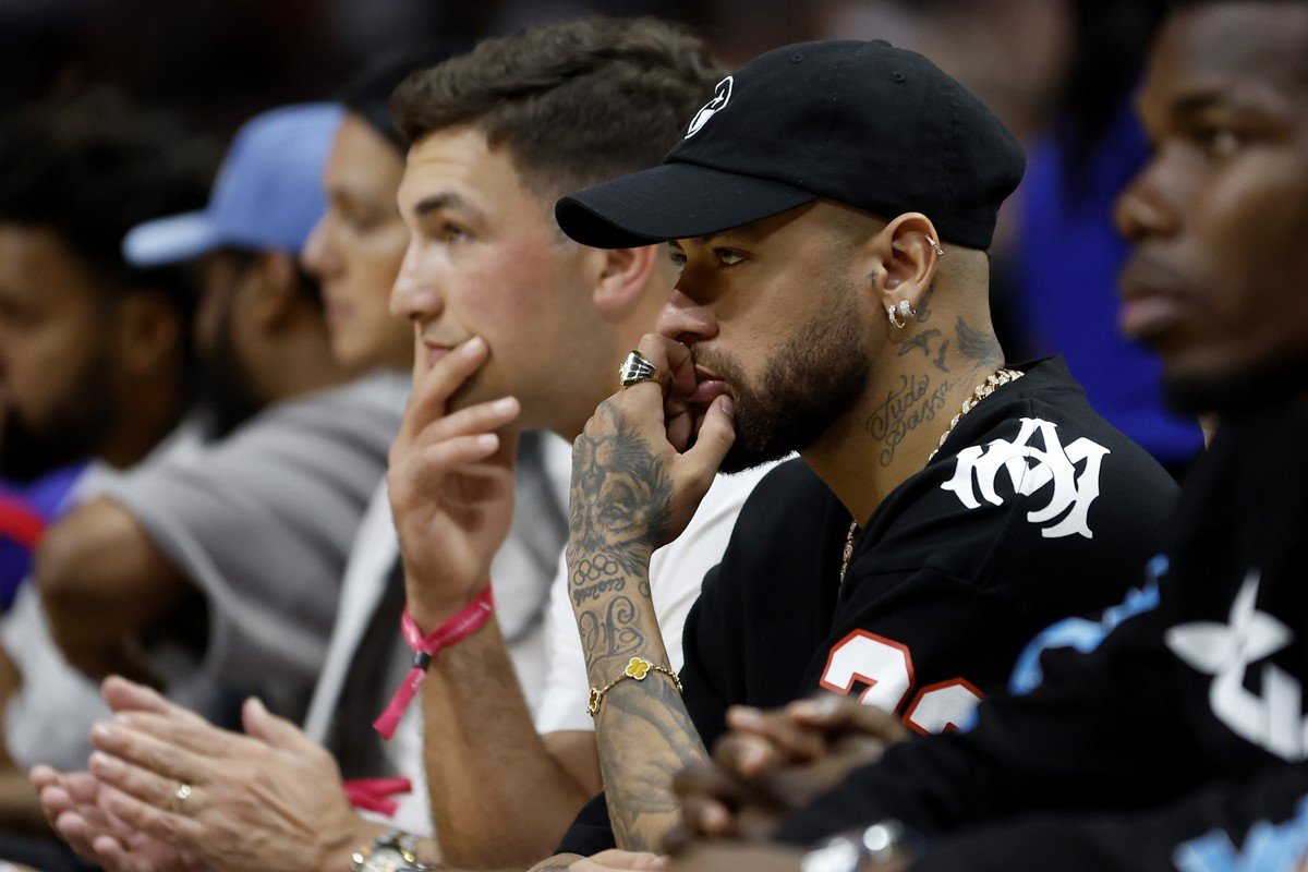 Neymar marca presença no jogo 3 das finais da NBA em Miami, nba