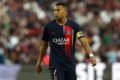 Foto colorida mostra jogador Kylian Mbappé, do PSG - Metrópoles