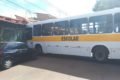Ônibus entra dentro de casa em Ceilândia
